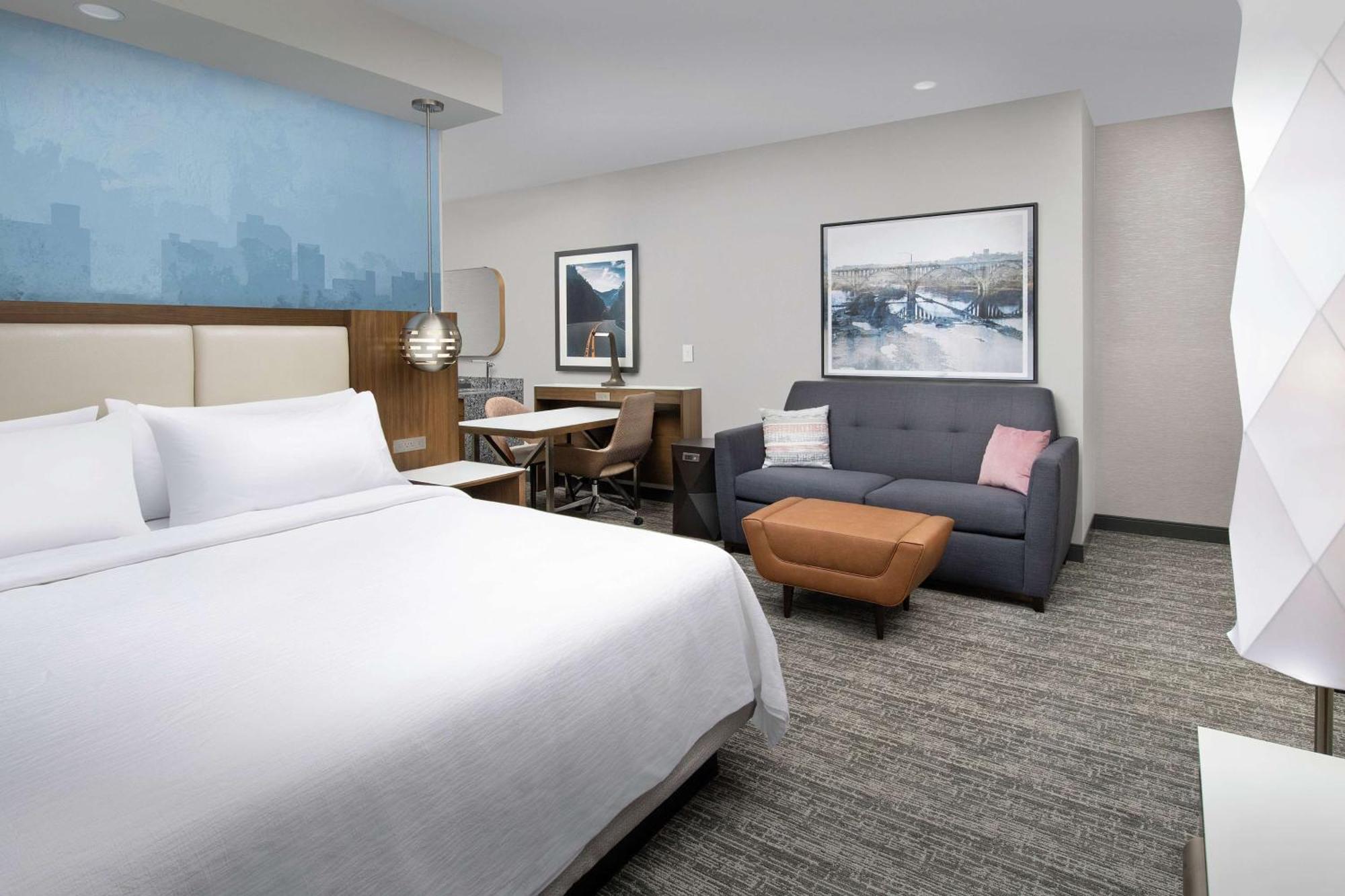 เอมบาสซี สวีท บาย ฮิลตัน น็อกซ์วิลล์ ดาวน์ทาวน์ Hotel ภายนอก รูปภาพ